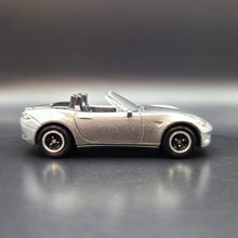 Load image into Gallery viewer, Matchbox 2017 '15 Mazda MX-5 Miata Grey #10 MBX Adventure City