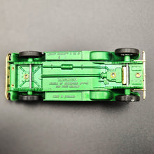 Load image into Gallery viewer, Matchbox 1931 Stutz Bearcat Green Models Of Yesteryear Y14