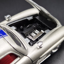 Load image into Gallery viewer, Solido Age D'or 1954 Mercedes 300 SL Coupe Gran Prix Silver #4503 1:43 Die Cast Model