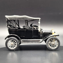 Load image into Gallery viewer, Corgi 1915 Ford Model T Black C863 Corgi Collectors Classics 1:43 Die Cast Model - Boxed