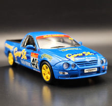 Load image into Gallery viewer, Classic Carlectables 2002 Ford AU XR8 Brute Gow St. Smash #40 - Warren Luff V8 Brute Series 1:43 Model
