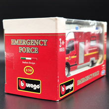 Load image into Gallery viewer, Bburago Renault Master - Fire & Rescue Service Vehicle Red #18-32004 1:50 Die Cast Van