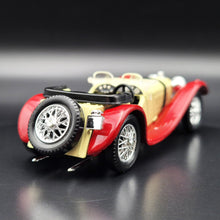 Load image into Gallery viewer, Solido Age D'or 1938 Jaguar SS 100 Roadster Cream #4002 1:43 Die Cast Model