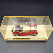 Load image into Gallery viewer, Solido Age D'or 1938 Jaguar SS 100 Roadster Cream #4002 1:43 Die Cast Model