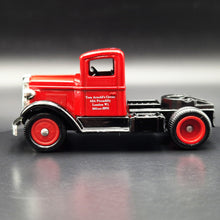 Load image into Gallery viewer, Lledo Days Gone Circus 3 Piece Collection Set #CR 1003 - Fossetts, Arnold's & Smart's Circus