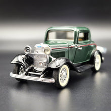 Load image into Gallery viewer, Superior Sunnyside 1932 Ford 3-Window Coupe Dark Green 1:30 SS 5744 Die Cast Model - Rare