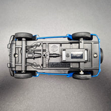 Load image into Gallery viewer, MSZ 2014 Jeep Wrangler Blue 1:43 Die Cast Car