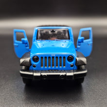 Load image into Gallery viewer, MSZ 2014 Jeep Wrangler Blue 1:43 Die Cast Car