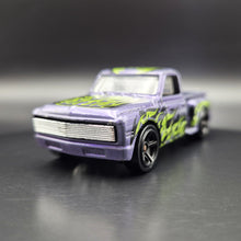 Load image into Gallery viewer, Hot Wheels 2018 Custom '69 Chevy Pickup Purple #11 HW Flames 1/10