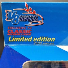 Load image into Gallery viewer, Classic Carlectables 2002 Holden VX Commodore Valvoline Garth Tander #1034-4 1:43 Model