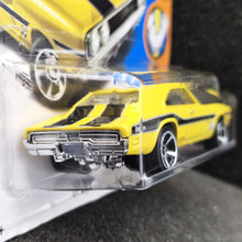 Load image into Gallery viewer, Hot Wheels 2017 '69 Dodge Charger 500 Yellow #95 Muscle Mania 6/10 New
