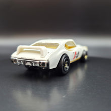 Load image into Gallery viewer, Hot Wheels 2012 Oldsmobile 442 Pearl White HW Performance 5/10