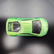 Load image into Gallery viewer, Hot Wheels 2015 Lamborghini Huracan LP 610-4 Green #222 HW Workshop - HW Garage
