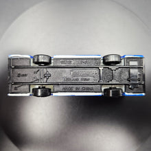 Load image into Gallery viewer, Matchbox 1992 Leyland Titan Bus #MB17 Matchbox 1-75 - Happy 1000th Birthday - Dublin