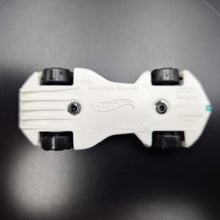 Load image into Gallery viewer, Hot Wheels 2021 Roborace Robocar Black #152 HW Green Speed 2/5