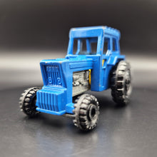 Load image into Gallery viewer, Matchbox 1978 Ford Tractor MB46 Blue Matchbox 1-75