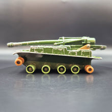 Load image into Gallery viewer, Matchbox 1974 155mm S.P. Howitzer Green K-107 Matchbox Battle Kings