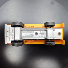 Load image into Gallery viewer, Matchbox 1977 Dodge Cattle Truck Bronze MB71 Matchbox 1-75 Superfast