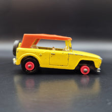 Load image into Gallery viewer, Matchbox Lesney 1969 Field Car Yellow MB18 Matchbox 1-75