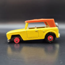 Load image into Gallery viewer, Matchbox Lesney 1969 Field Car Yellow MB18 Matchbox 1-75