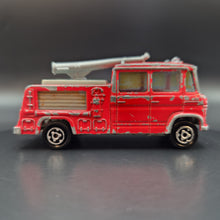 Load image into Gallery viewer, Majorette 1982 Mercedes-Benz T2 Pompier Aeroport Fire Truck Red #258 Series 200