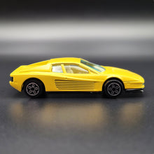 Load image into Gallery viewer, Bburago 1984 Ferrari Testarossa Yellow #4157 1:43 Die Cast 4100 Series
