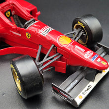 Load image into Gallery viewer, Maisto 1996 Ferrari F310/2 Formula 1 Red 1:20 Die Cast Car - Michael Schumacher
