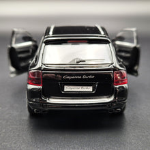 Load image into Gallery viewer, Welly 2010 Porsche Cayenne Turbo Black #42348 1:36 Collection Series