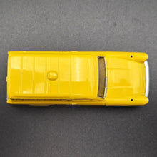 Load image into Gallery viewer, Vanguards 1960 Ford Thames 307E Anglia Van National Benzole #VA4009 1:43 1950-60's Classic Vehicles