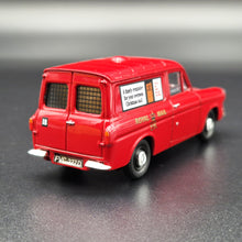 Load image into Gallery viewer, Vanguards 1960 Ford Thames 307E Anglia Van Royal Mail #VA4000 1:43 1950-60's Classic Vehicles
