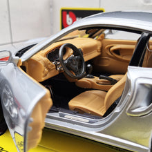 Load image into Gallery viewer, Bburago 1999 Porsche 911 996 Turbo Coupe Silver #33067 Gold Collection 1:18 Die Cast Car