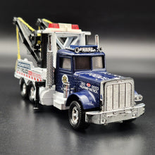 Load image into Gallery viewer, Matchbox 1986 Peterbilt Wrecker Truck K-121 Dark Blue Super Kings