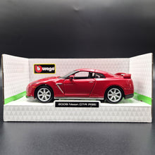 Load image into Gallery viewer, Bburago 2009 Nissan GT-R (R35) Red 1:32 Die Cast Car