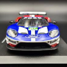 Load image into Gallery viewer, Bburago 2017 Ford GT Race Car #67 Red 1:32 Die Cast Car