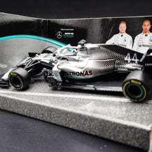 Load image into Gallery viewer, Bburago 2019 Mercedes AMG Petronas Formula 1 W10 Lewis Hamilton #44 1:43
