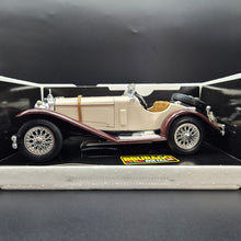 Load image into Gallery viewer, Bburago Mercedes-Benz SSK (1928) Beige #3009 1:18 Die Cast Car