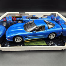 Load image into Gallery viewer, Bburago 1997 Chevrolet Corvette Blue #3356 1:18 Gold Collection Die Cast Car