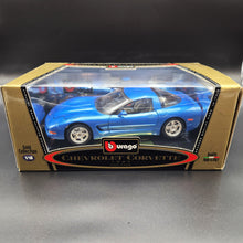 Load image into Gallery viewer, Bburago 1997 Chevrolet Corvette Blue #3356 1:18 Gold Collection Die Cast Car