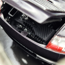 Load image into Gallery viewer, Bburago 1997 Porsche 911 Carrera 4 Dark Purple 1:18 Die Cast Car