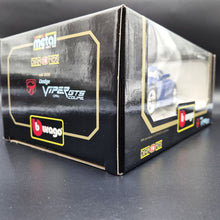 Load image into Gallery viewer, Bburago 1996 Dodge Viper GTS Coupe Blue #3030 1:18 Die Cast Car