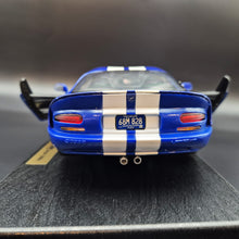 Load image into Gallery viewer, Maisto 1996 Dodge Viper GTS Coupe Blue #31832 1:18 Special Edition Die Cast Car