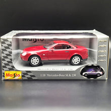 Load image into Gallery viewer, Maisto 1996 Mercedes-Benz SLK 230 Cabriolet Red #31838 1:18 Die Cast Car