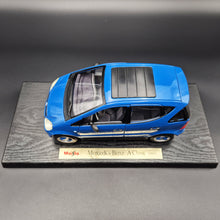 Load image into Gallery viewer, Maisto 1997 Mercedes-Benz A-Class Blue #31841 1:18 Die Cast Car