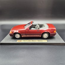 Load image into Gallery viewer, Maisto 1989 Mercedes-Benz 500SL Convertible Dark Red #31801 1:18 Special Edition Die Cast Car
