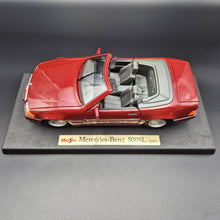 Load image into Gallery viewer, Maisto 1989 Mercedes-Benz 500SL Convertible Dark Red #31801 1:18 Special Edition Die Cast Car