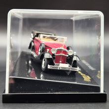 Load image into Gallery viewer, Ricko Maybach DS8 Zeppelin Red #38048 1:87 HO Scale Model