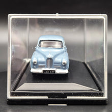 Load image into Gallery viewer, Oxford Diecast Humber Hawk Mk IV Windsor Blue 76HH003 1:76 Model