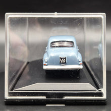 Load image into Gallery viewer, Oxford Diecast Humber Hawk Mk IV Windsor Blue 76HH003 1:76 Model