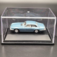 Load image into Gallery viewer, Oxford Diecast Jaguar XJS Arctic Blue 73XJS004 1:76 Model