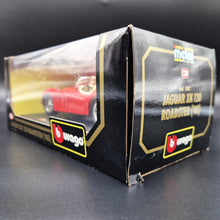 Load image into Gallery viewer, Bburago Jaguar XK120 Roadster (1948) Red #1502 1:24 Die Cast Car